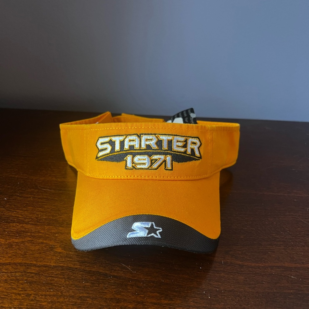 Starter 1971 Gold and Black Visor NWT‎ Vintage
